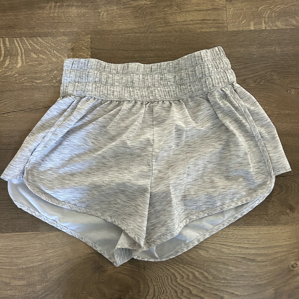 DSG Gray Athletic Shorts Moisture-Wicking Elastic Waist